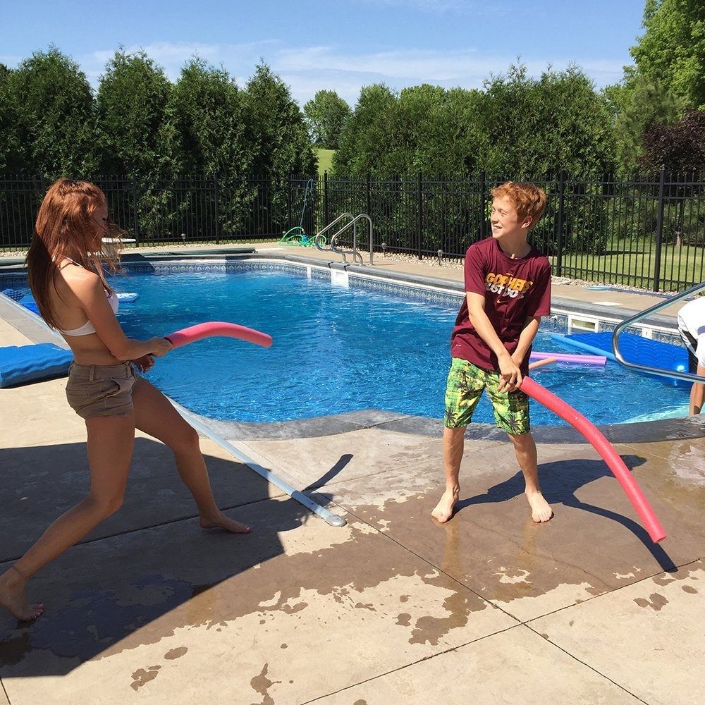 Mainan Baru untuk Pesta: Noodl - Foam Pool Noodle ulasan dan harga